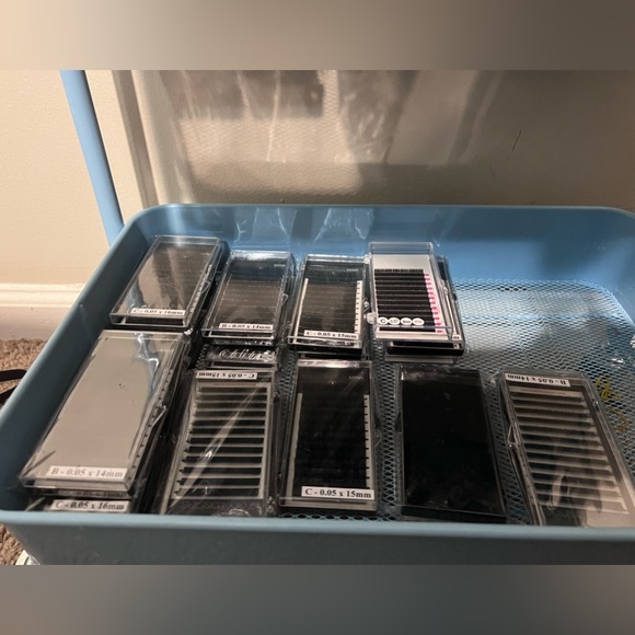 Start up lash Kit supplies - Picture 1 of 3